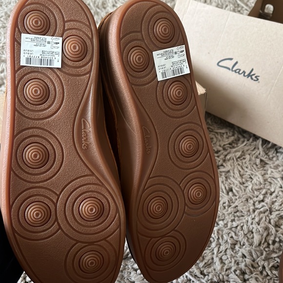 Mens size 9.5 Clark’s dress boots - Picture 3 of 7